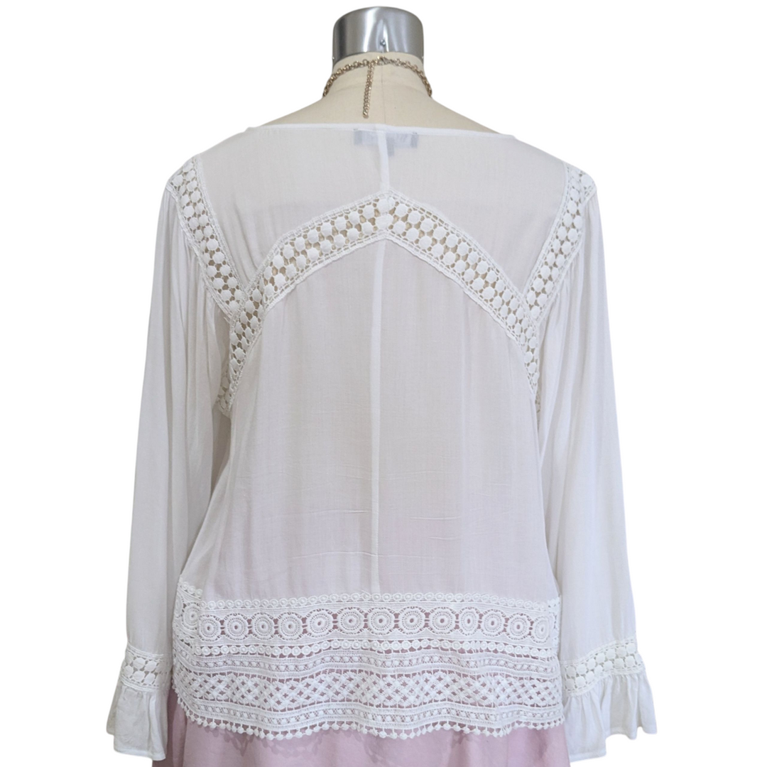 Sisters White Peasant Top Size Large