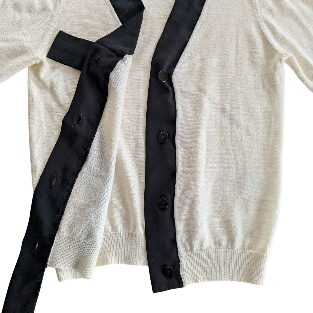 Few Moda Cardigan Size Medium