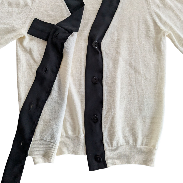 Few Moda Cardigan Size Medium