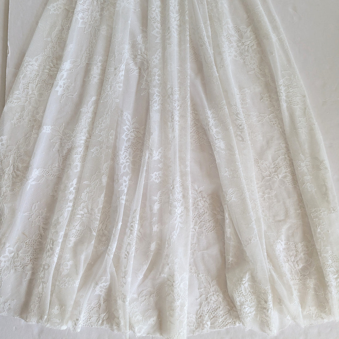 Miss Rosier Stephania Lace Gown Size Small NWT