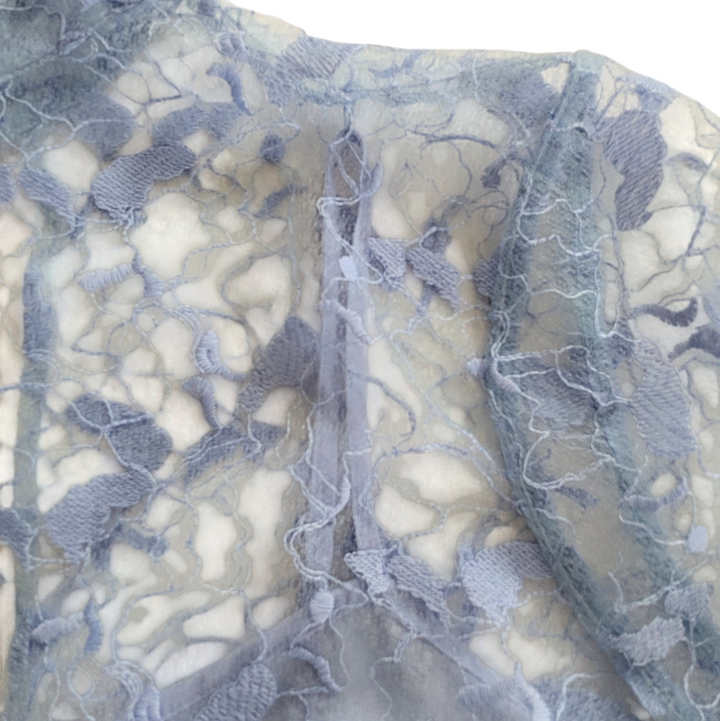 Elonquii Back Tie Lace Blouse Size 20