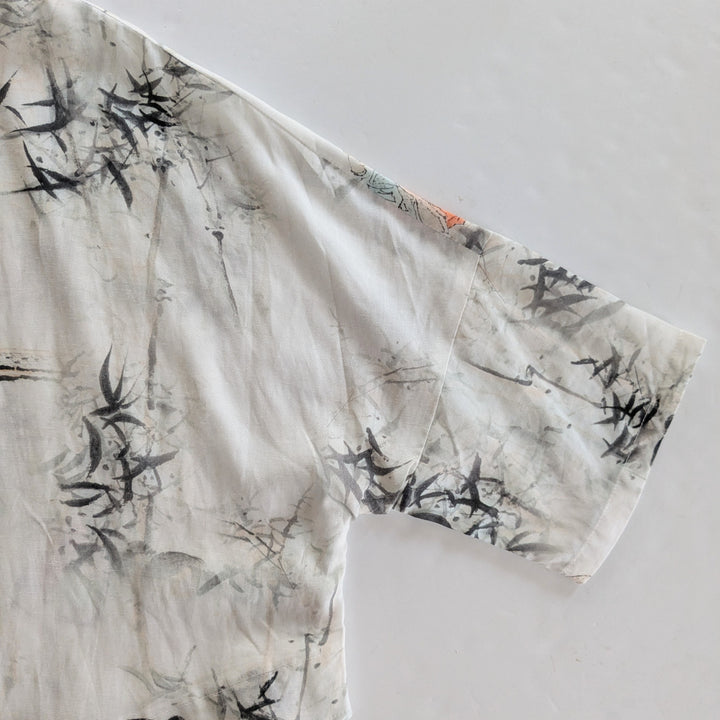 Buykud O Neck Tee Asian Print Size XL