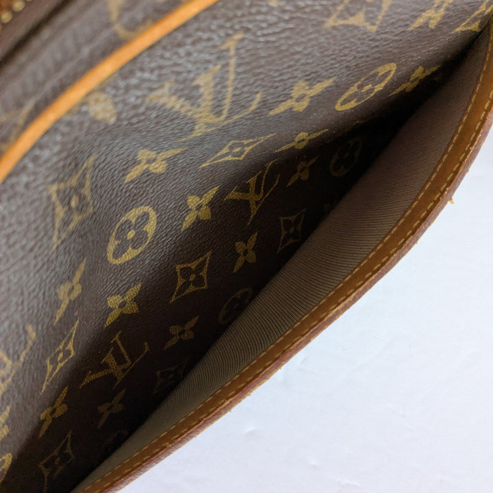 Louis Vuitton Monogrammed Logo Leather Reporter PM Bag