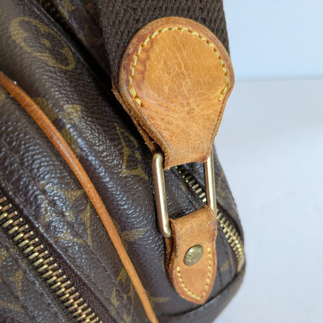 Louis Vuitton Monogrammed Logo Leather Reporter PM Bag
