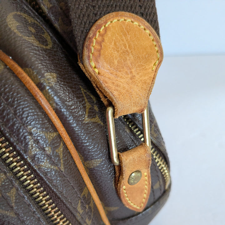 Louis Vuitton Monogrammed Logo Leather Reporter PM Bag