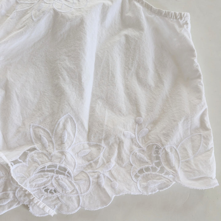Free Assembly White Crop Top Size 16/18
