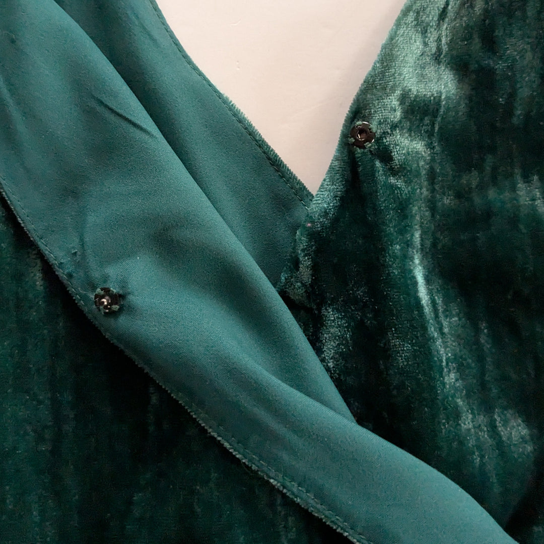 BB Dakota Green Velvet Jumpsuit Size 2