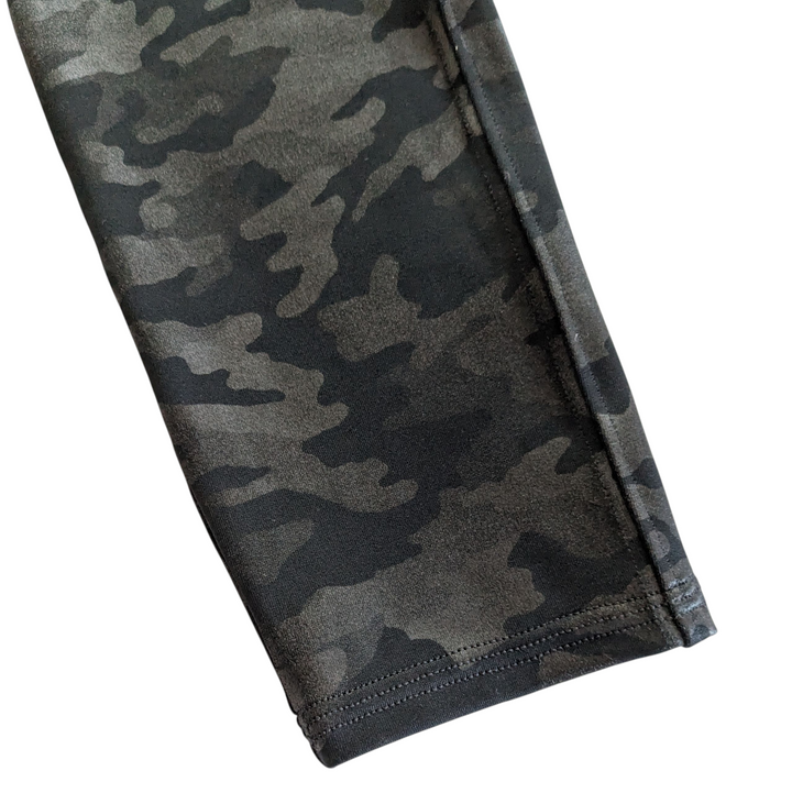 Spanx Black Camo Print Leggings Size Medium