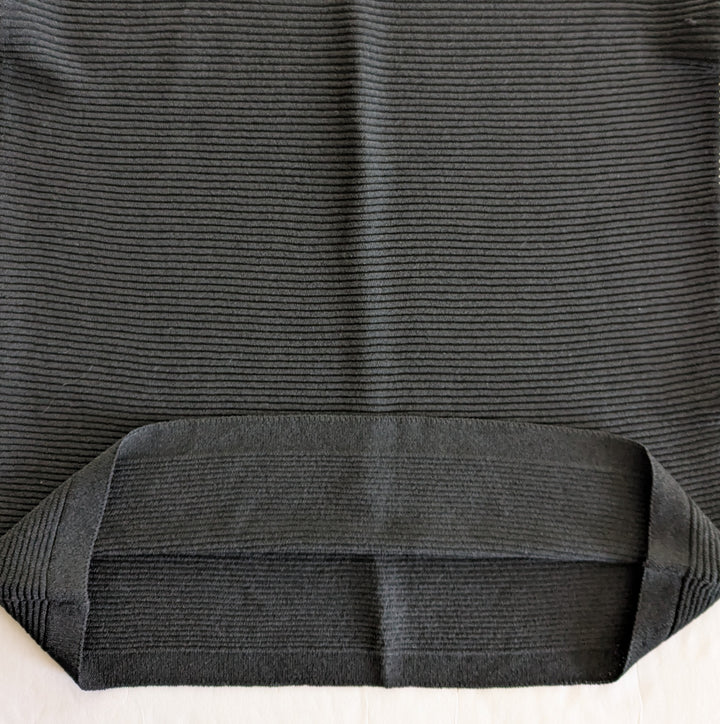 Skull Cashmere Ribbed Knit Sweater Size Medium