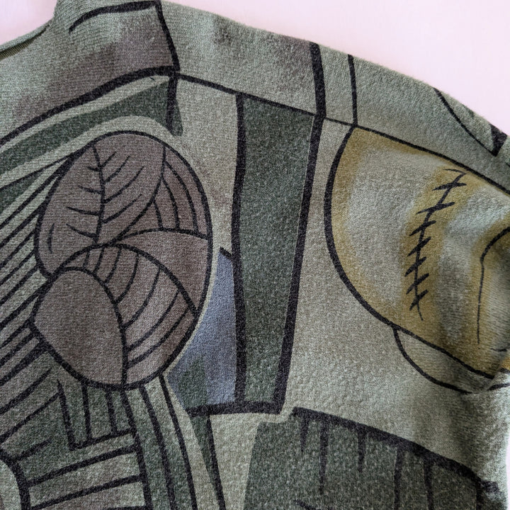 Ella Zhu Sweater Size Large