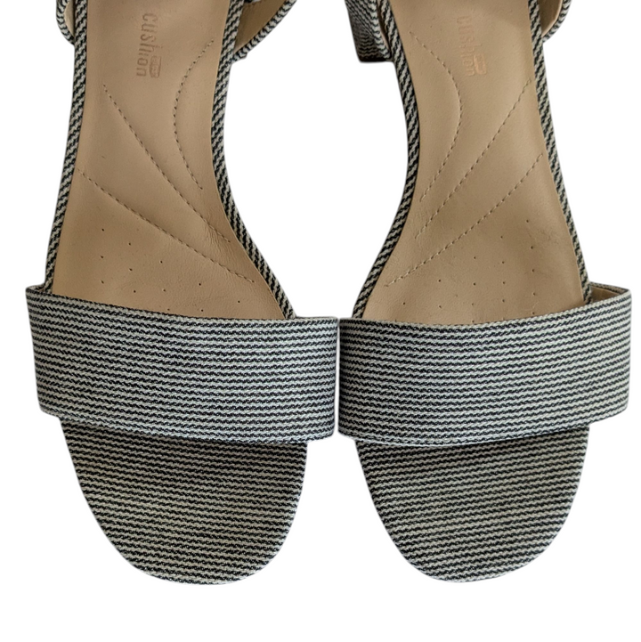 Clarks Sandals Size 7