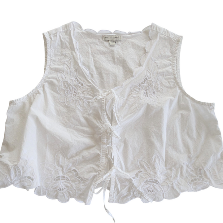 Free Assembly White Crop Top Size 16/18