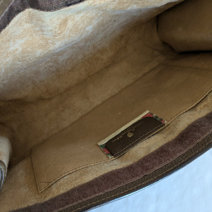 Gucci GG Supreme Sherry Line Vintage Clutch