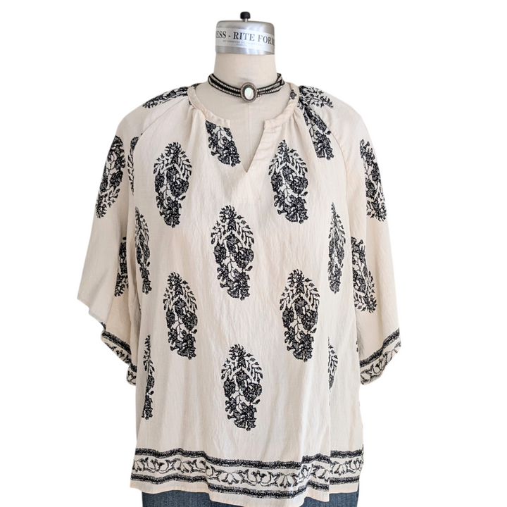 Bebonnie Tunic Top Size Large