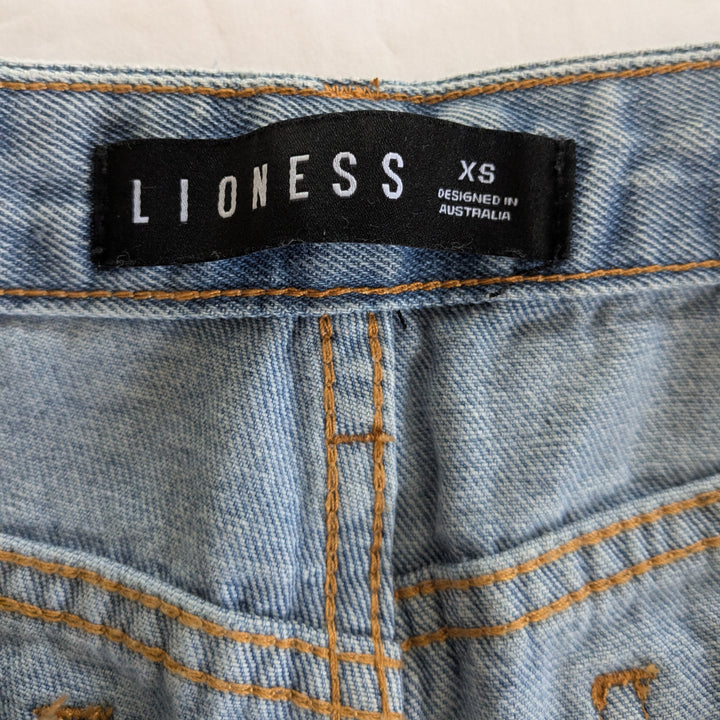 Lioness Barrel Leg Jeans Size XS