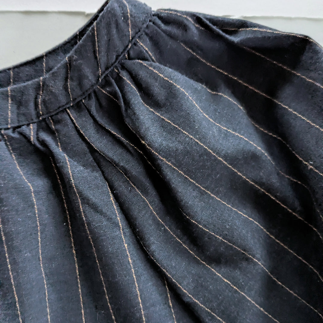 Listicle Navy Top Size Small