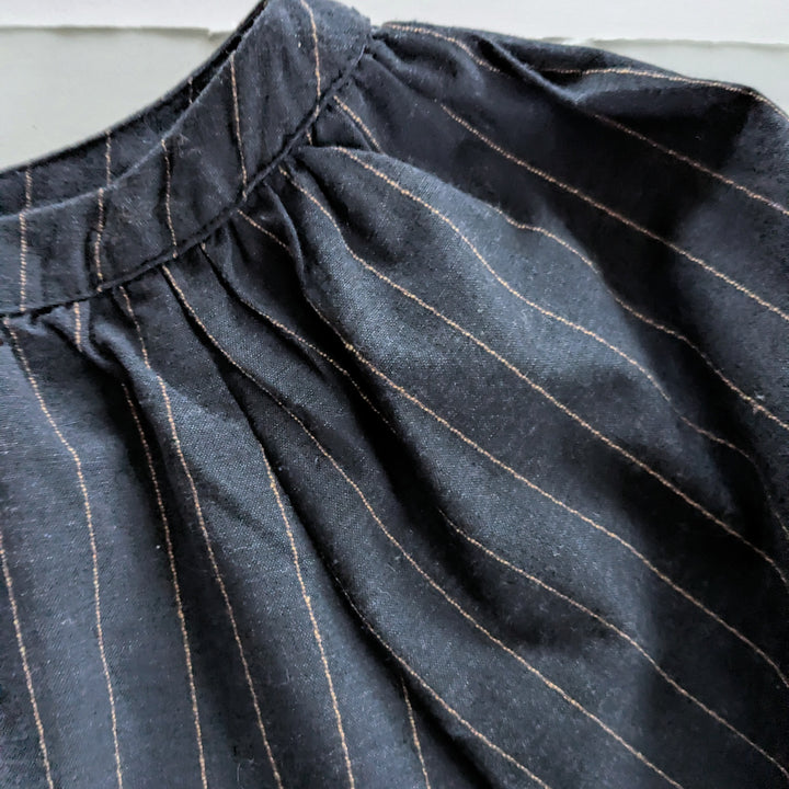 Listicle Navy Top Size Small