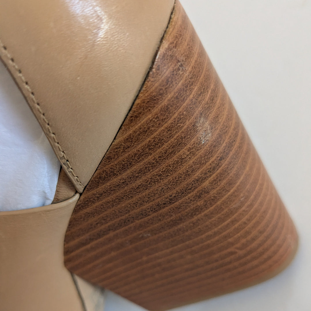 Coach Dessa Sandals Size 6.5