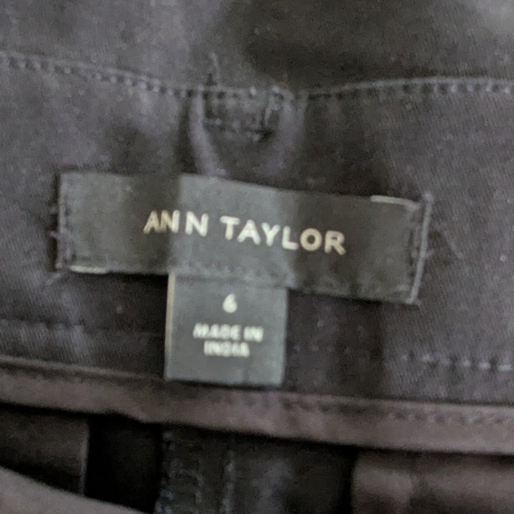 Ann Taylor Black Shorts Size 6