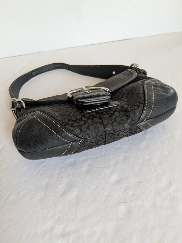 Coach Soho Signature Logo shoulder Bag 6818