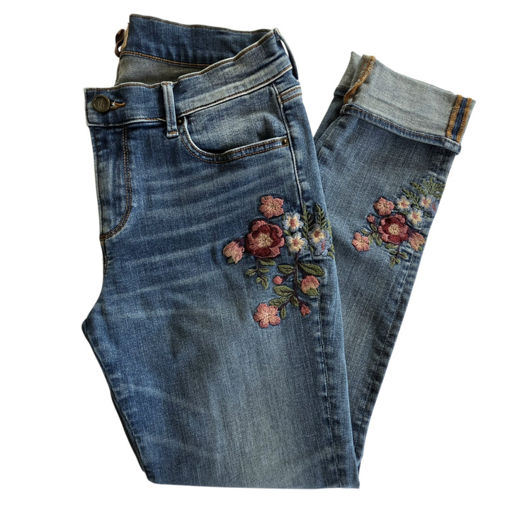 Driftwood Embroidered Jeans Size 26