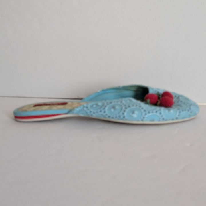 Report Melaina Eyelet Slides Size 9