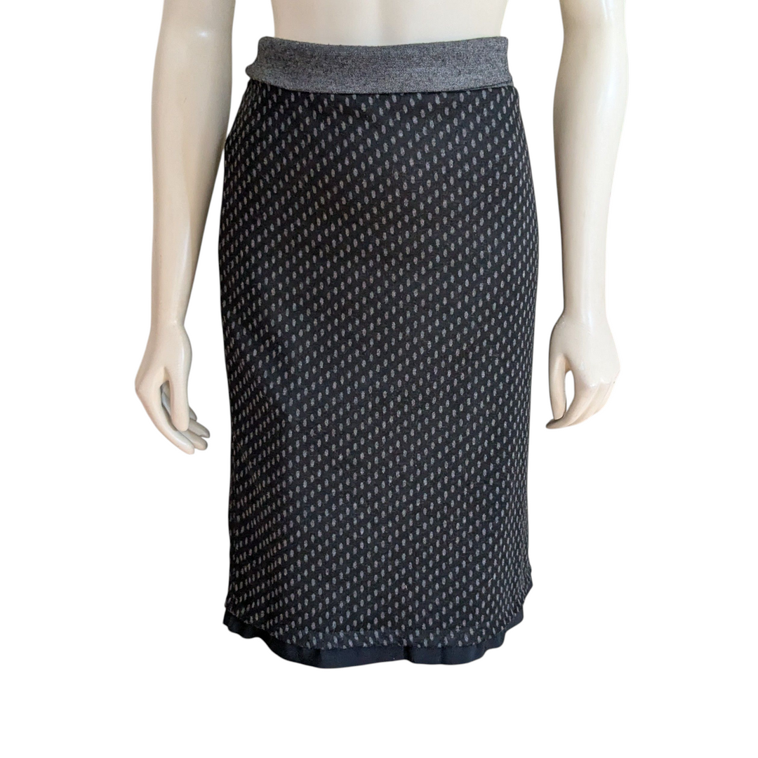 Neesh by D.A.R Knit Skirt Size Small