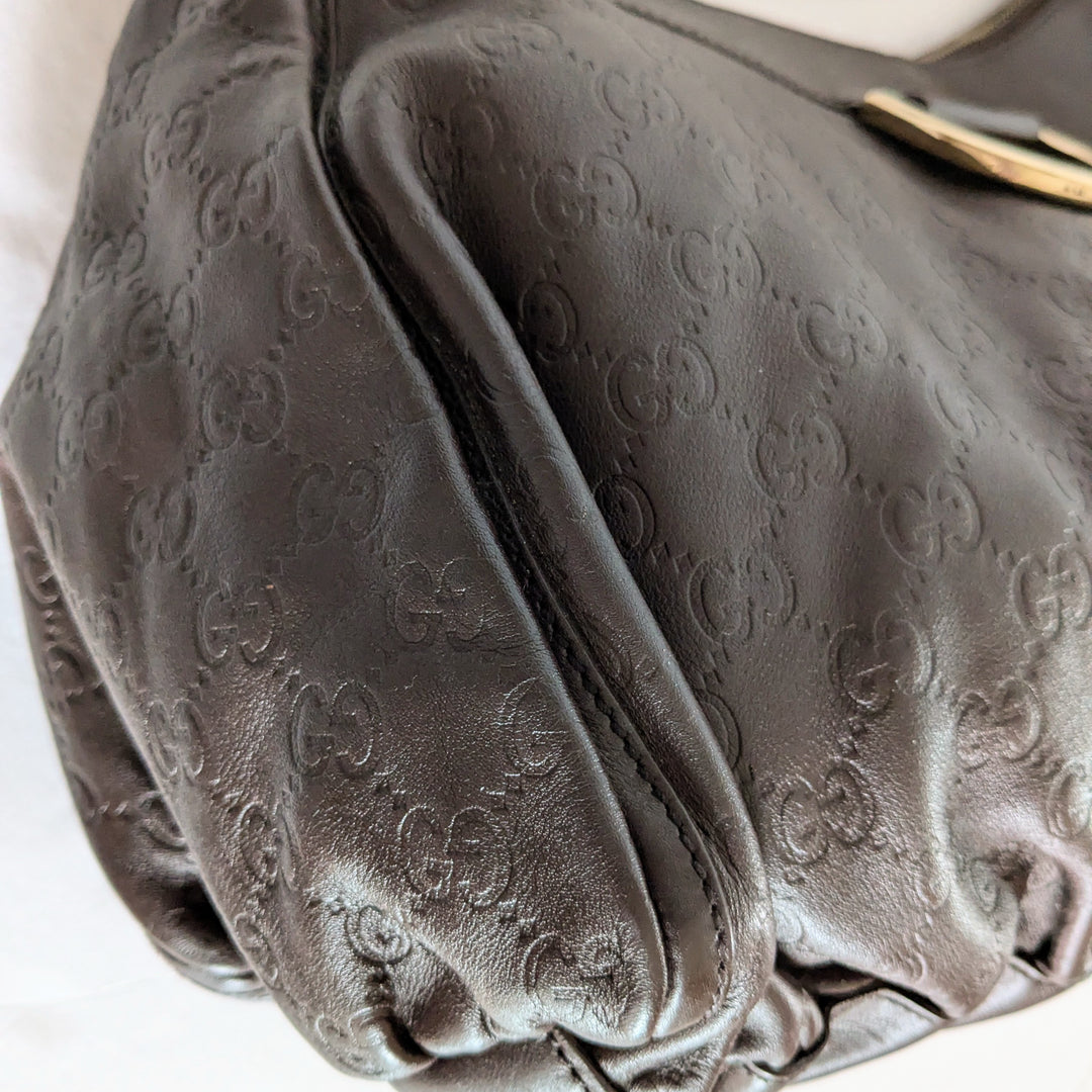 Gucci Guccissimo GG Signature Abbey D Ring Shoulder Bag