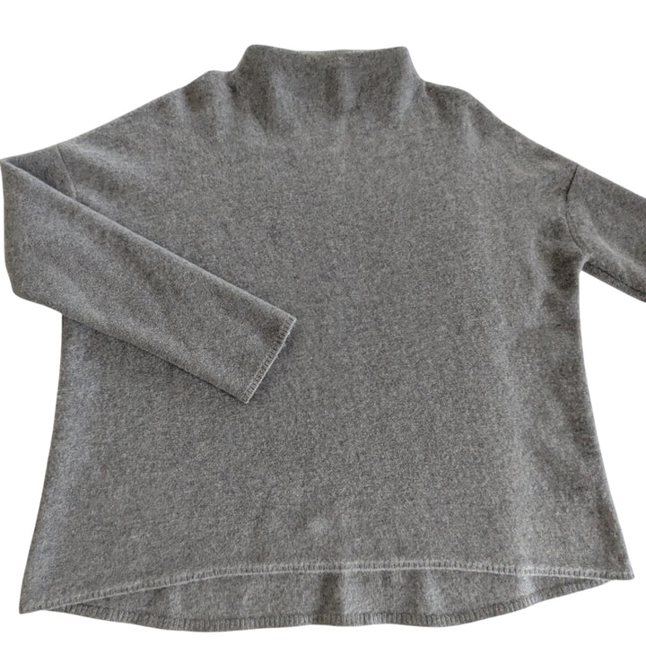 Vince Grey Cashmere Sweater Size Large