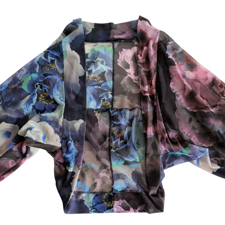Fuzzi Floral Mesh Shrug O/S