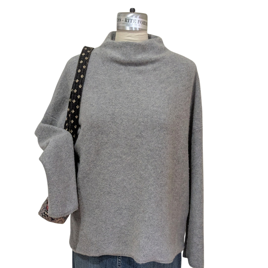 Vince Grey Cashmere Sweater Size Large