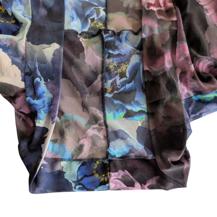 Fuzzi Floral Mesh Shrug O/S