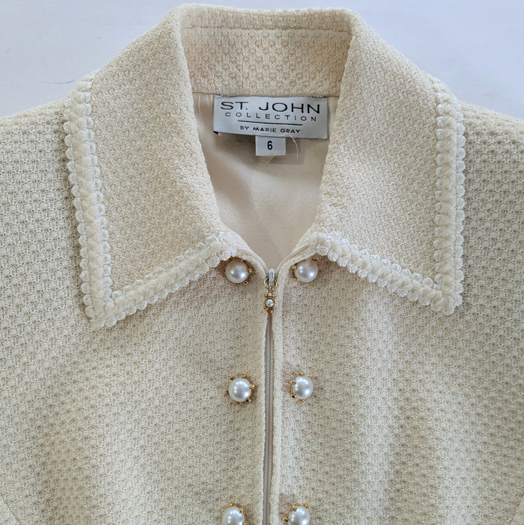 St John Cream Skirt Suit Size 6