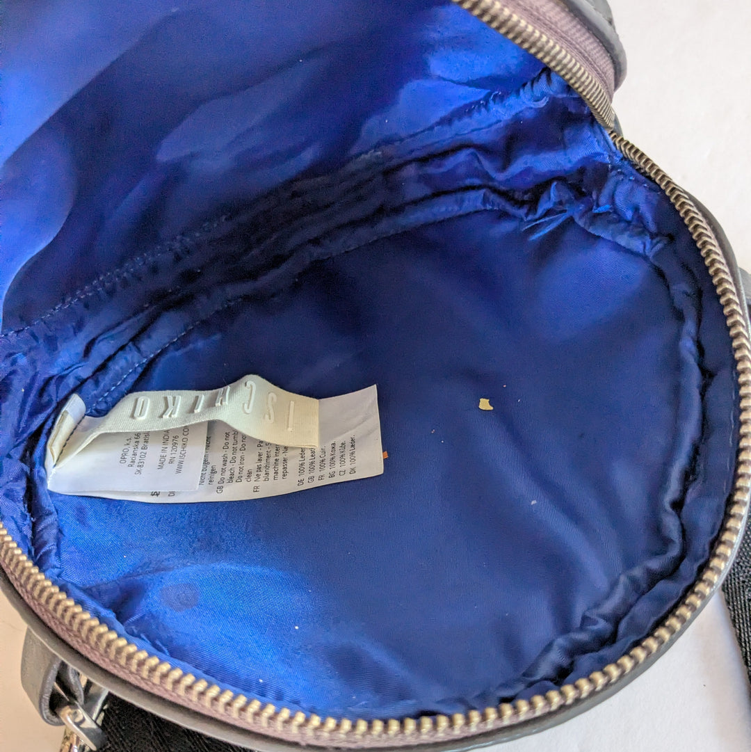 Ischiko Round Leather Crossbody