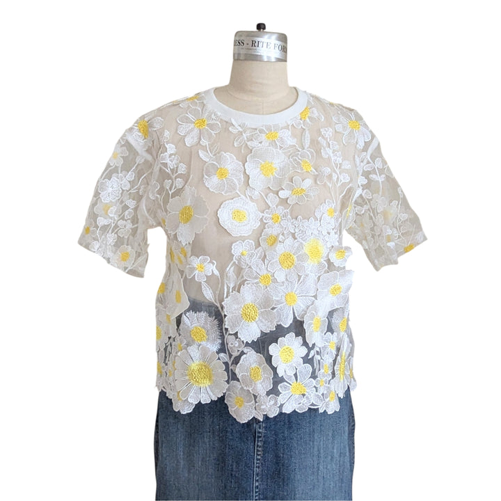 Anthropologie Dolan Sheer Daisy Top Size Medium Petite NWT