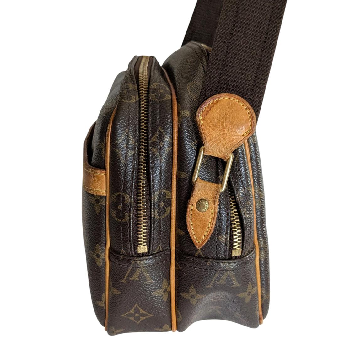 Louis Vuitton Monogrammed Logo Leather Reporter PM Bag