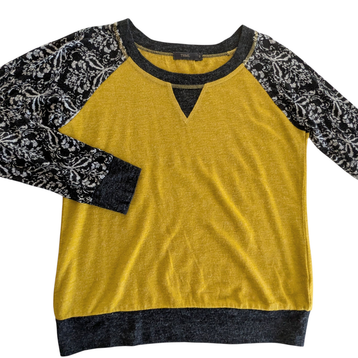 THML Sweater Size Small