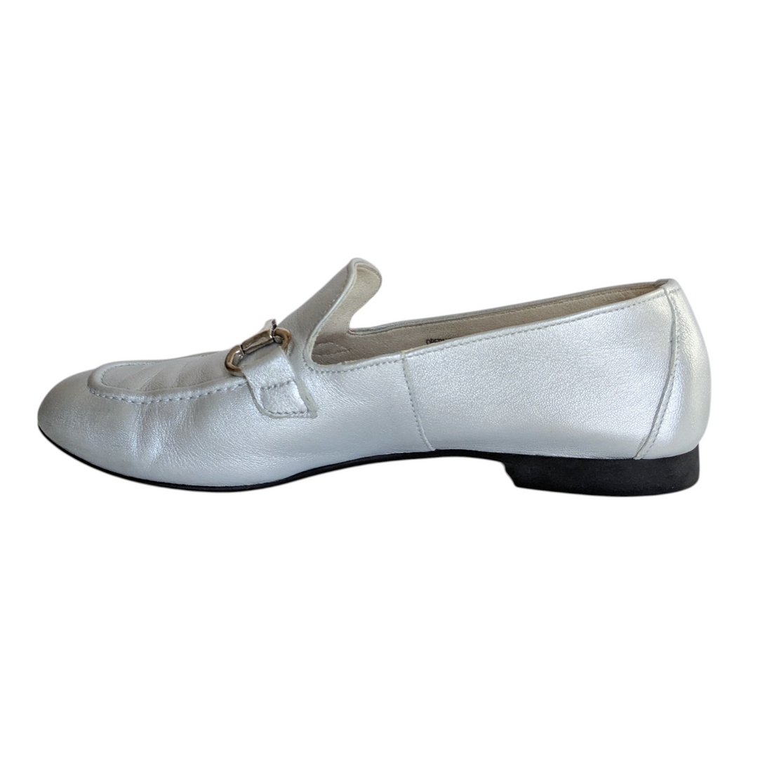 Paul Green Daphne Silver LLoafers Size 8