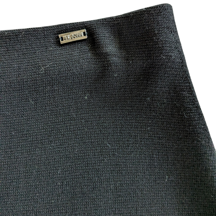 St John Knit Pencil Skirt Size Medium NWT