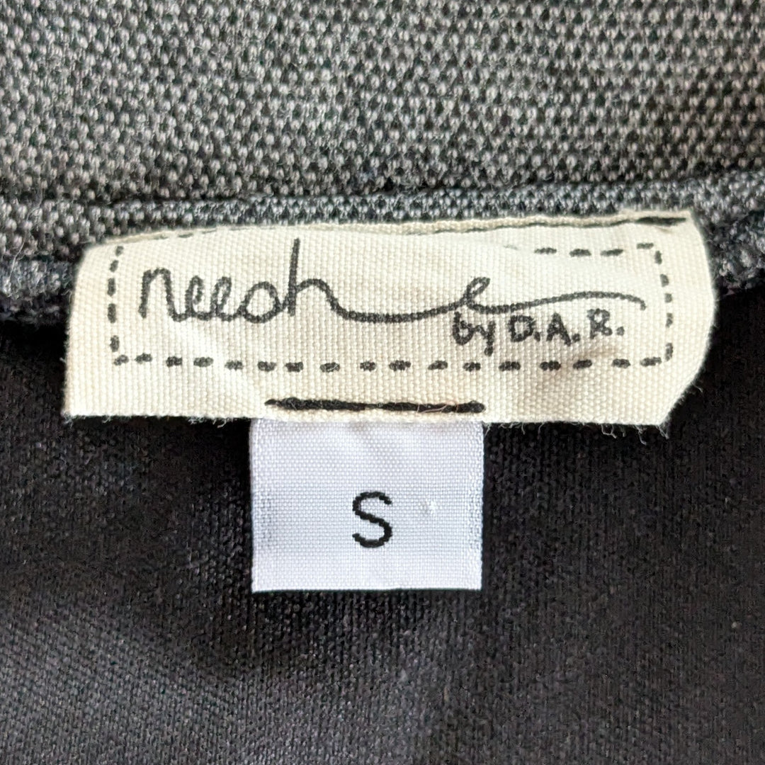 Neesh by D.A.R Knit Skirt Size Small