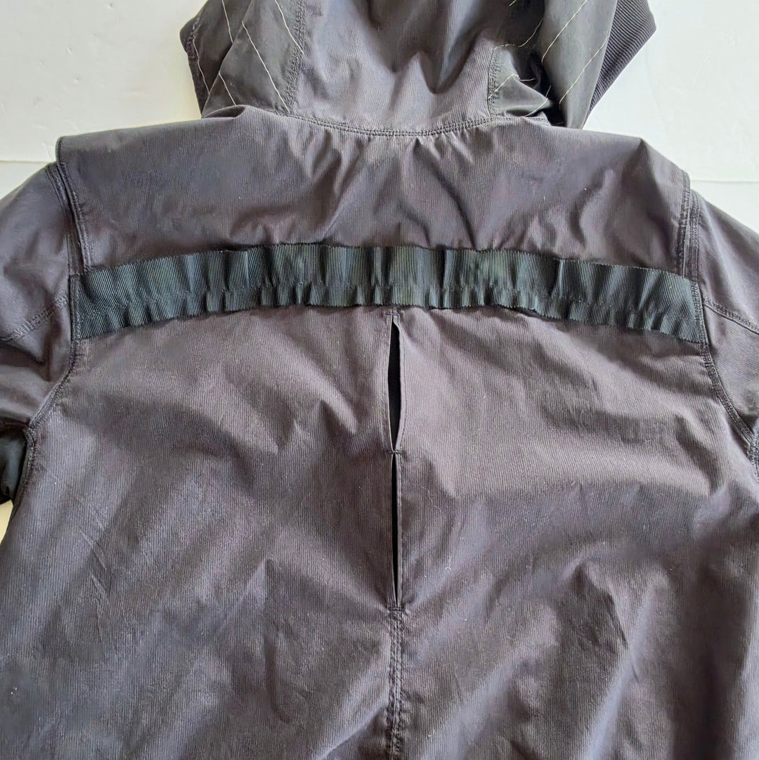 Lululemon Run Bandit Jacket Size 8