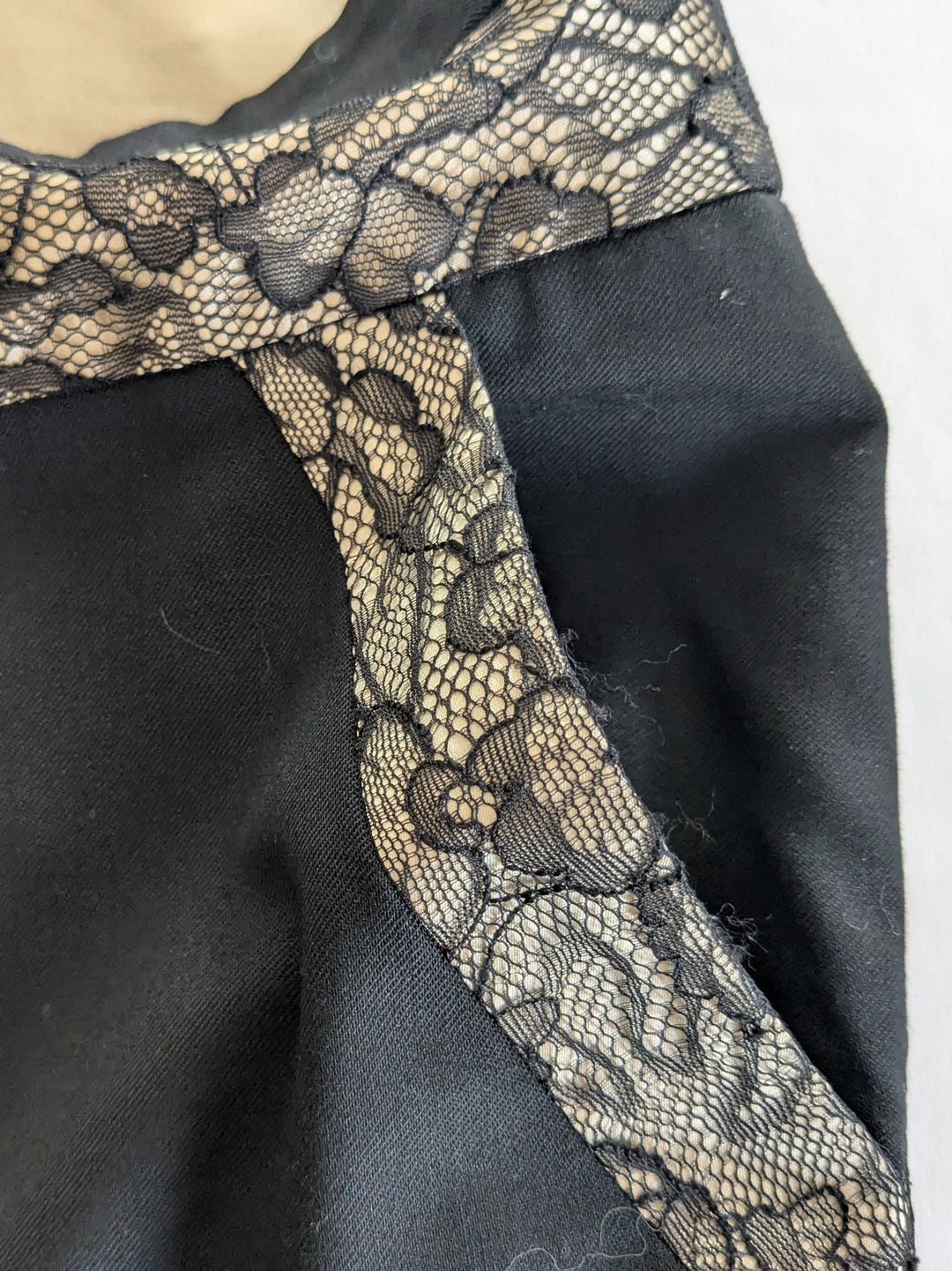 Diane von Furstenberg Wool Pants Size 2