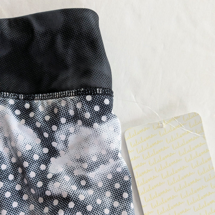 Lululemon Pace Setter Skirt in Dream Rose Print Size 8 NWT