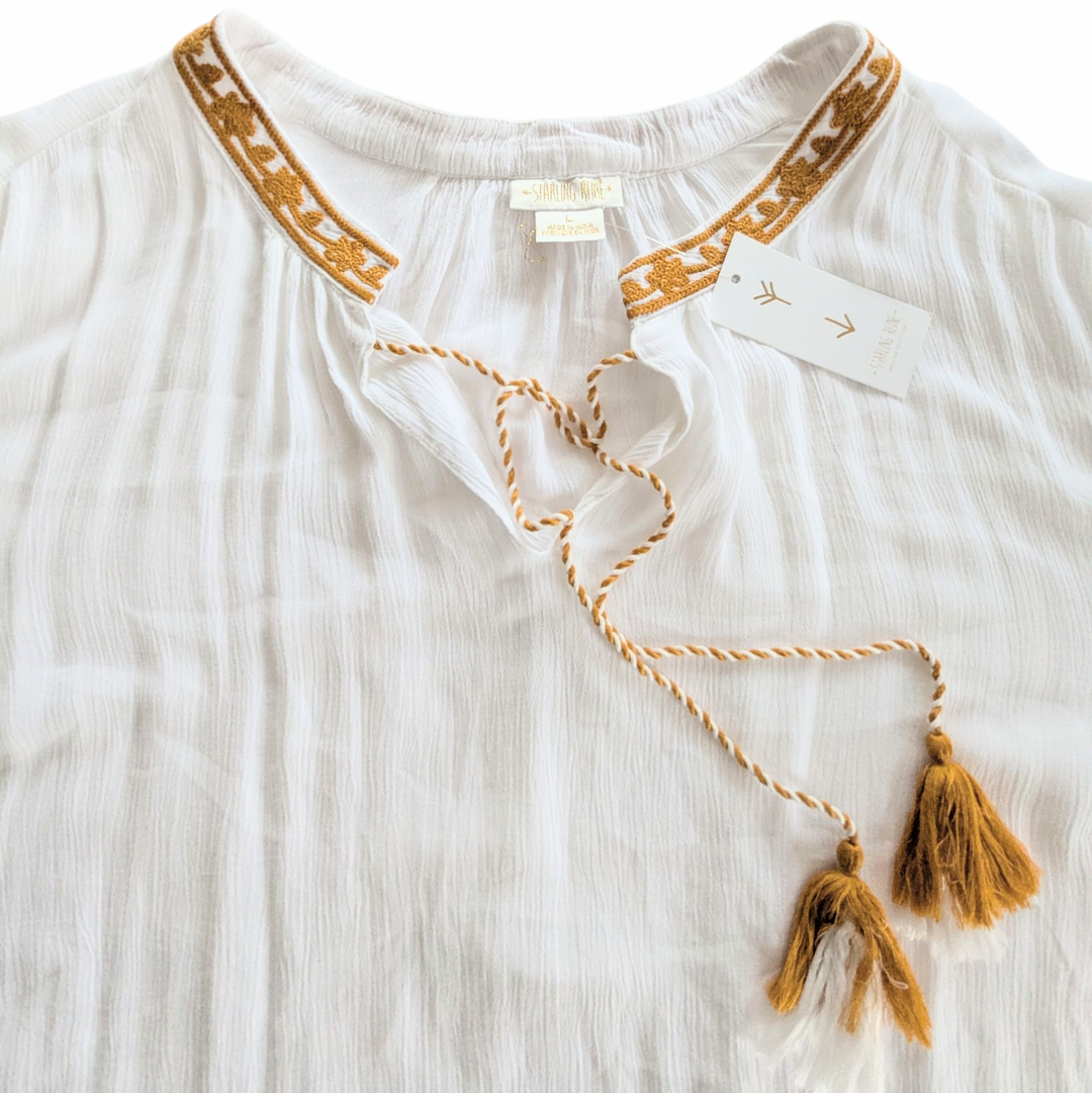 Starling Reine Top Spirit Embroidered Shirt Size Large NWT