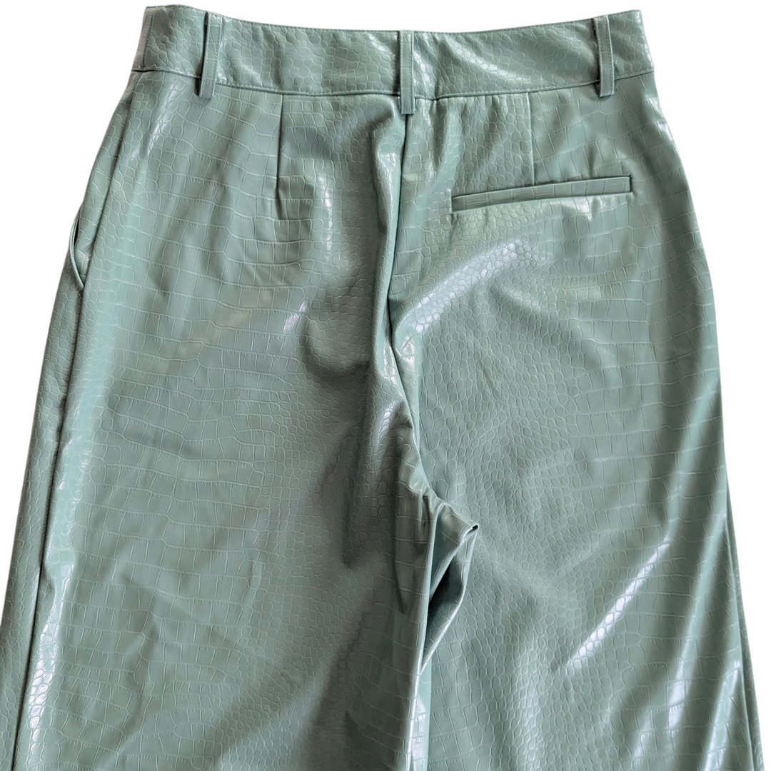 The Noli Shop Faux Croco Pants Size 4