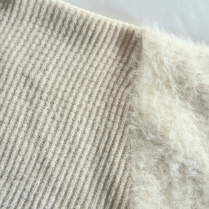 Knitted & Knotted Sweatet Size Medium