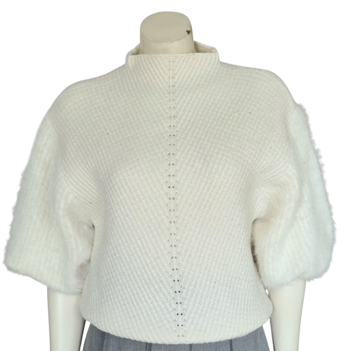 Knitted & Knotted Sweatet Size Medium
