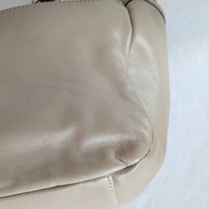 Coach Gallery Shoulder Bag 19252