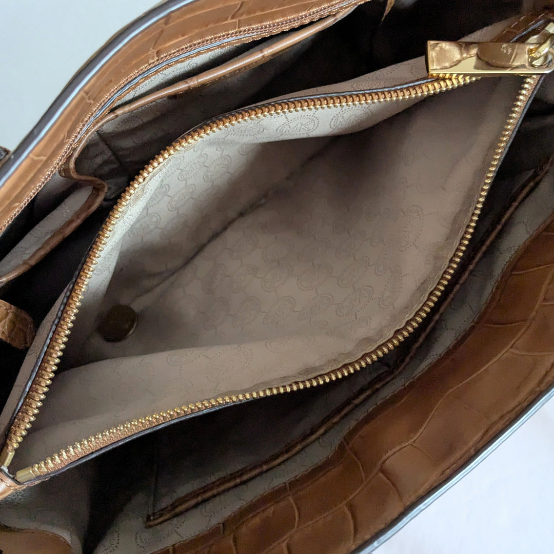 MICHAEL Michael Kors Hamilton Convertible Bag
