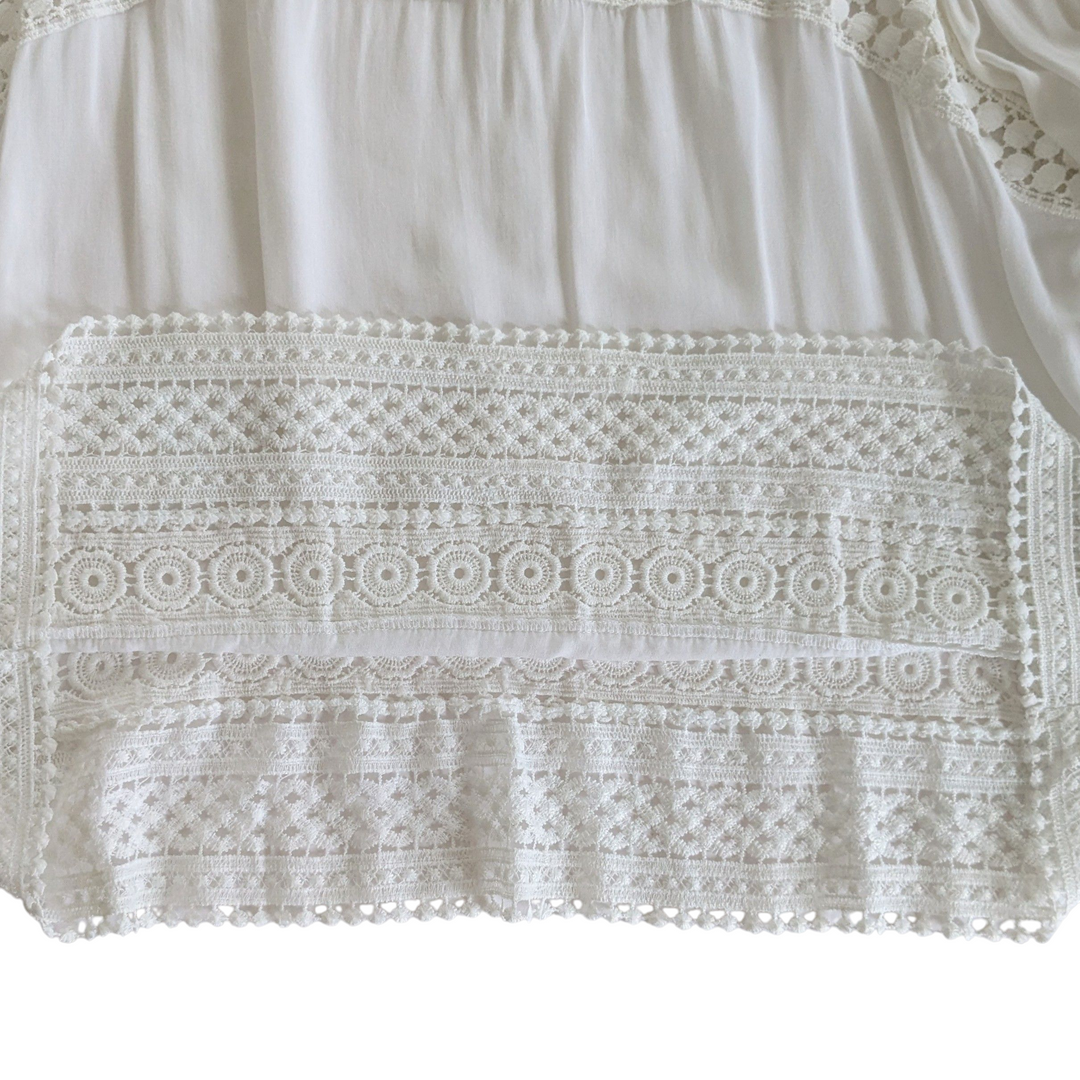 Sisters White Peasant Top Size Large